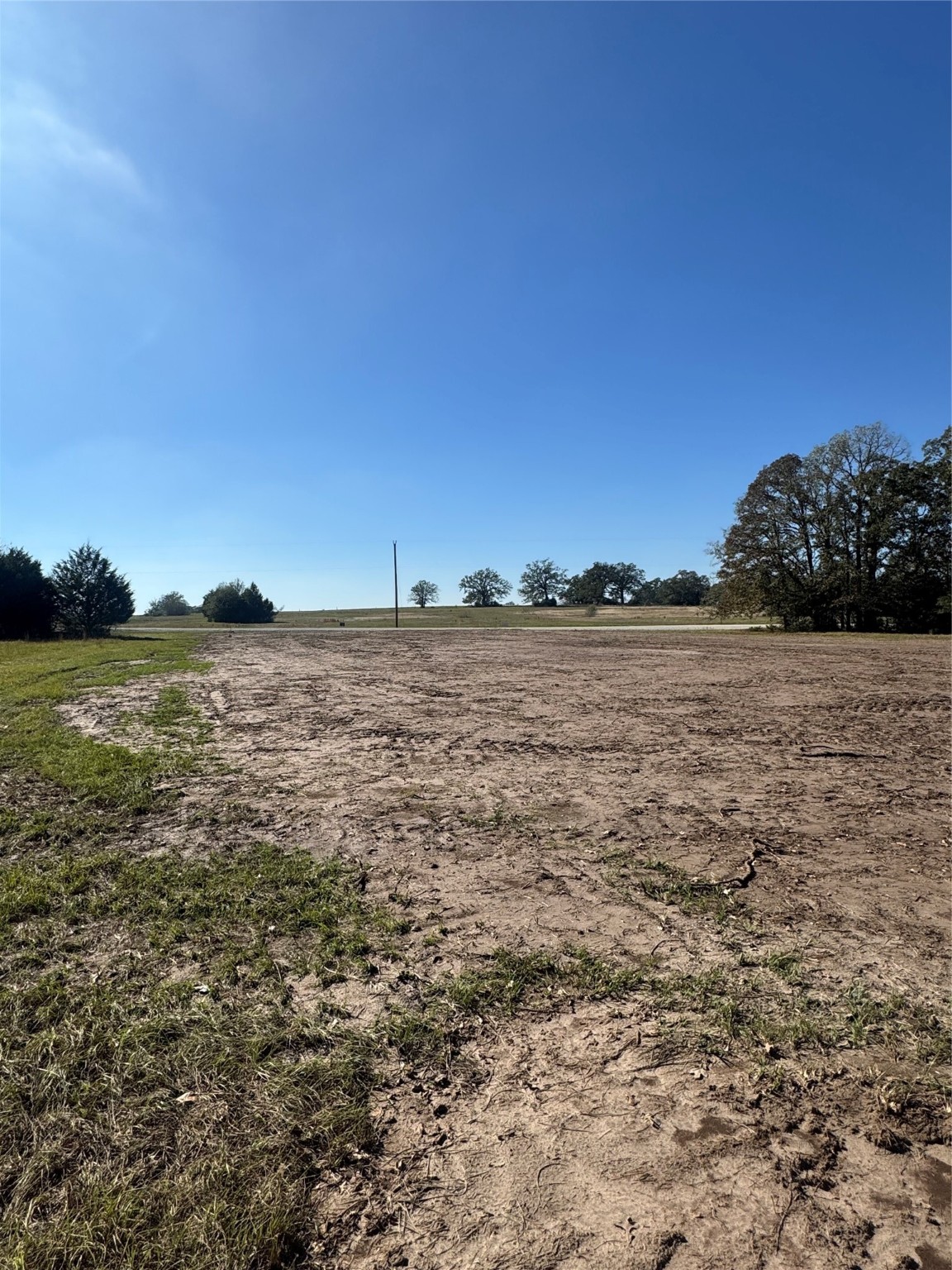 11 Boyd Road Madisonville, TX 77864 - Photo 8 of 17 a view of an ocean beach