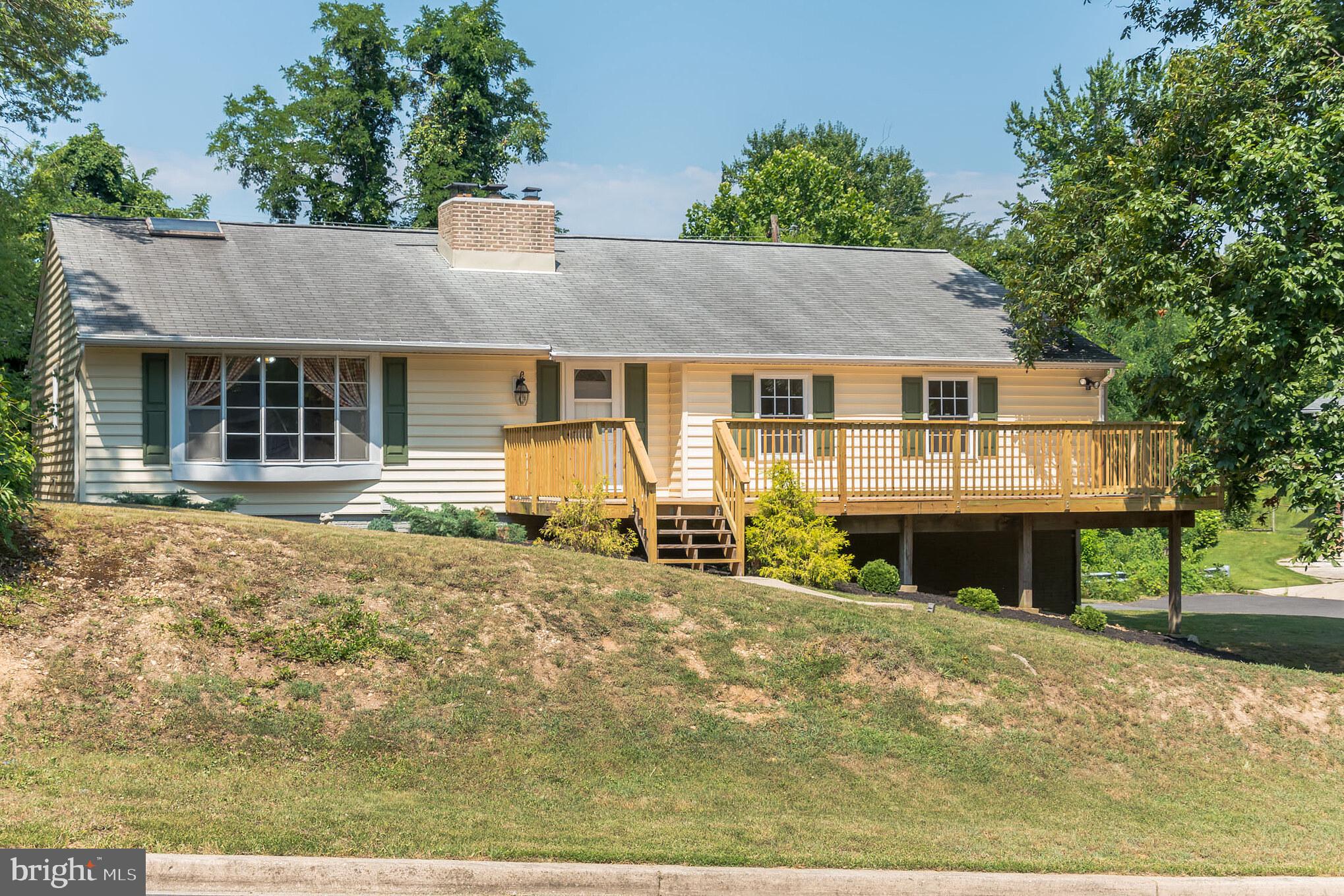 13408 Kiama Court Laurel, MD 20708 - Photo 2 of 30 Gallery Image 2