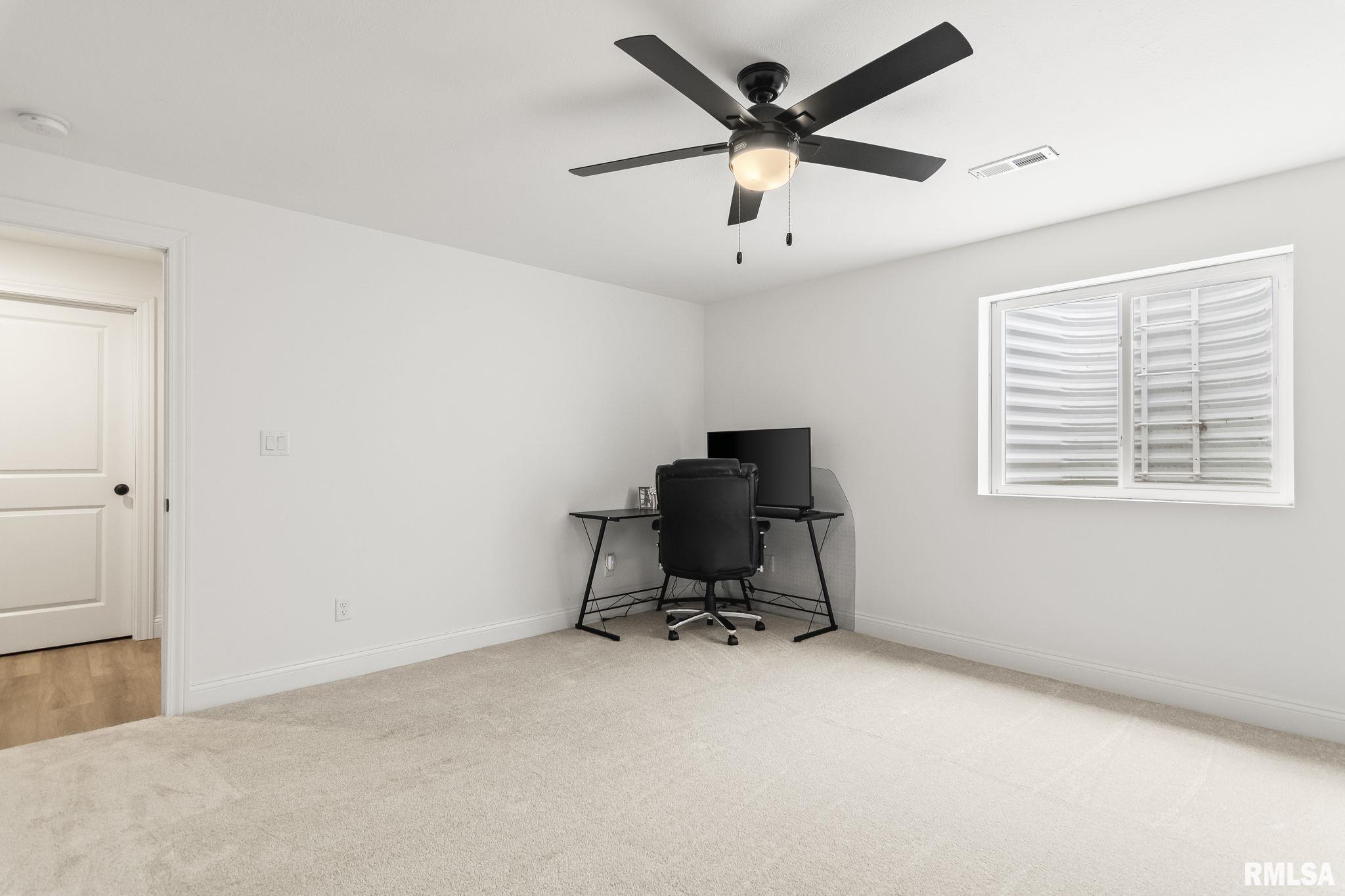 5314 Verdant Lane Springfield, IL 62711 - Photo 29 of 37 Gallery Image 29