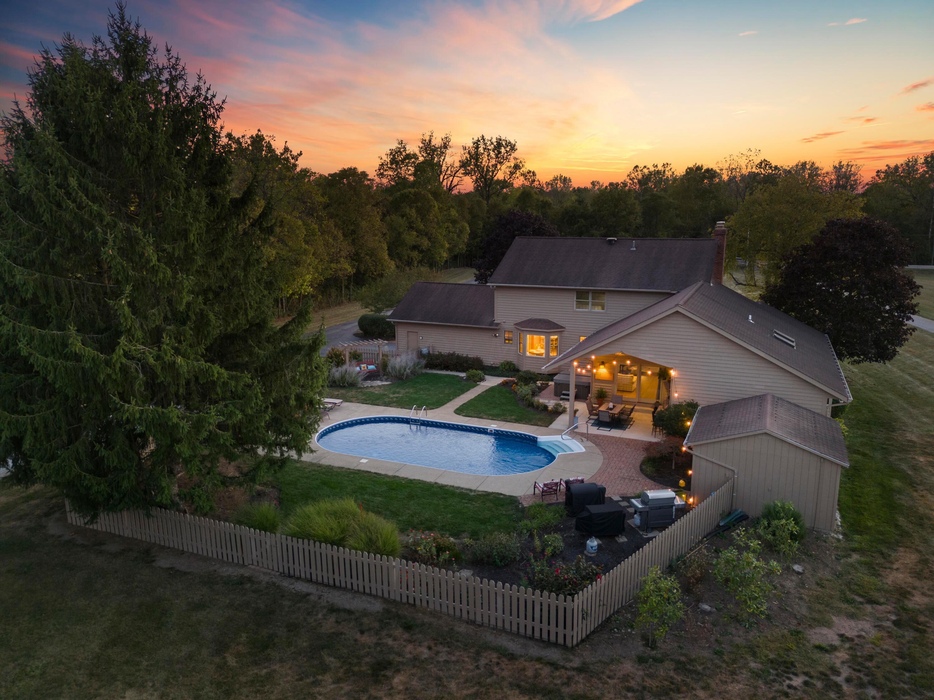 2314 Amity Road Hilliard, OH 43026 - Photo 48 of 70 DJI_20240919194651_0333_D