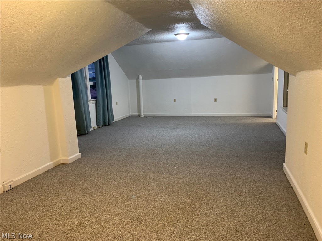 4122 Stonehaven Road Cleveland, OH 44121 - Photo 9 of 12