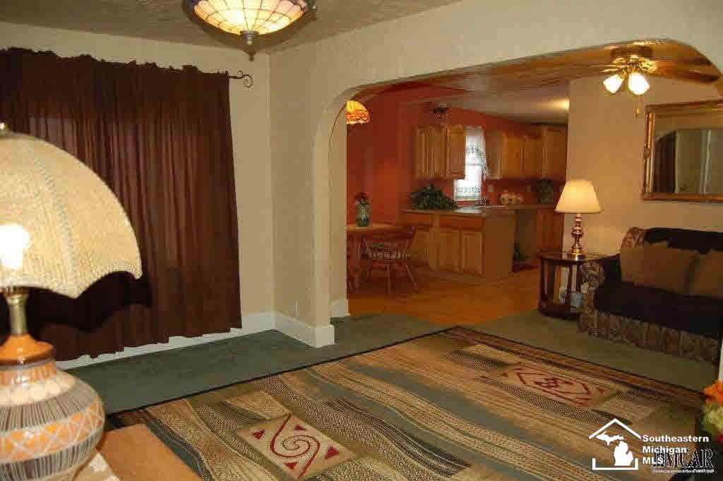 6929 Summerfield Road Temperance, MI 48182 - Photo 15 of 23 21250220-14.JPG