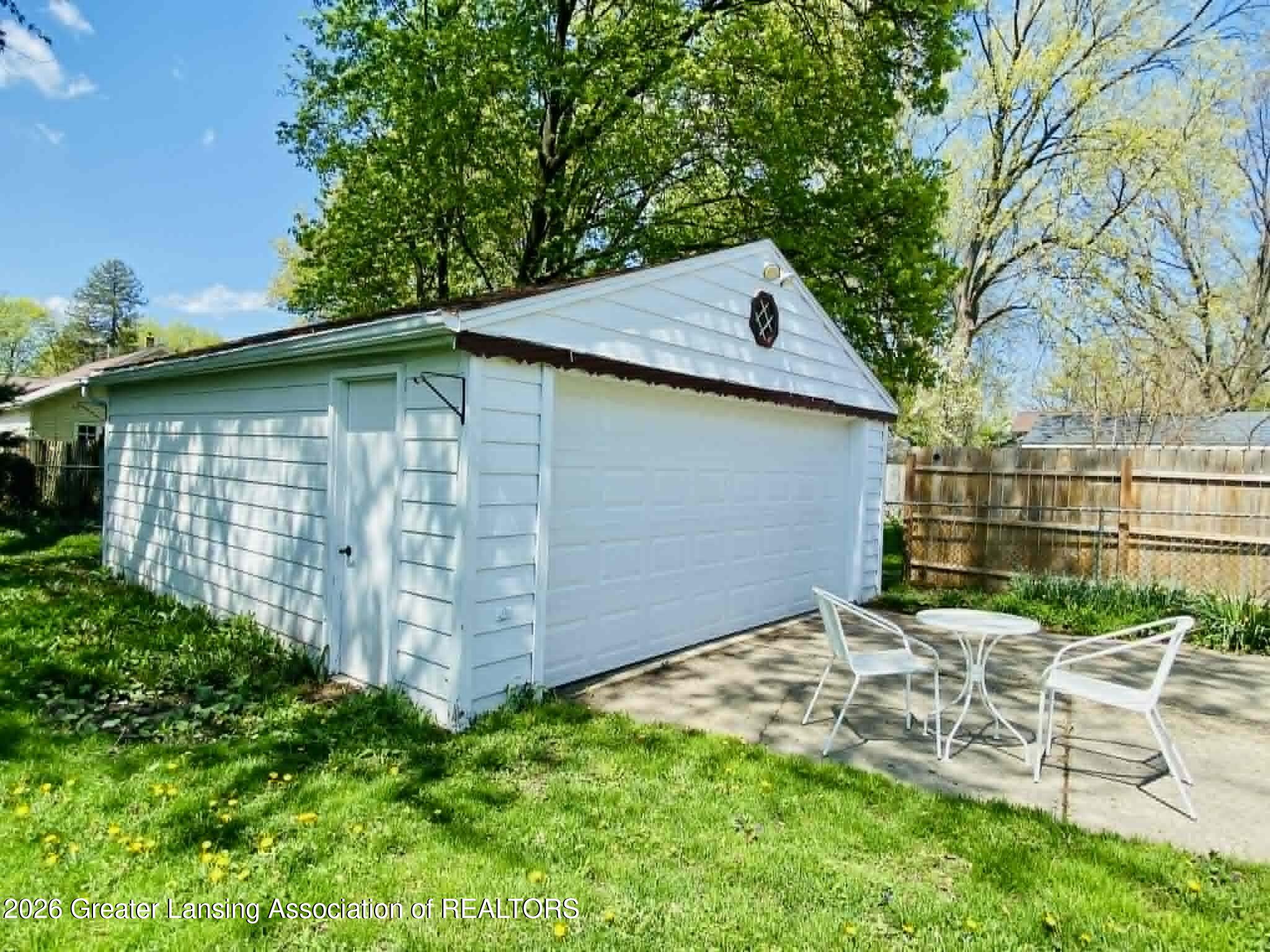 1824 South Rundle Avenue Lansing, MI 48910 - Photo 30 of 33 be914444-8d05-4014-8a79-3828f758307c