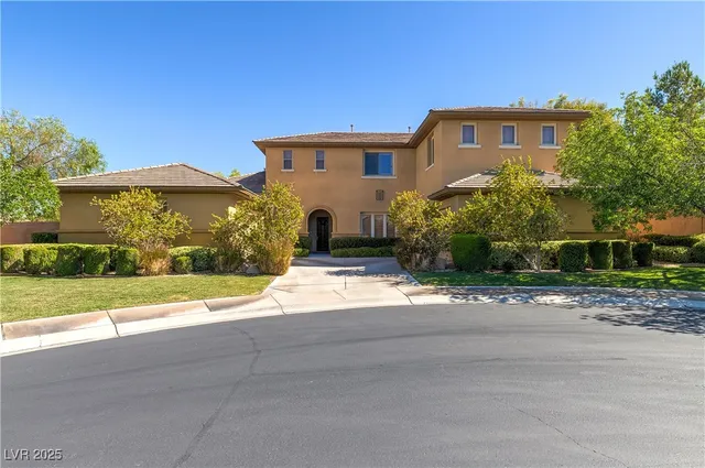 $1,990,000 | 4 Caves Valley Court, Henderson, NV 89052