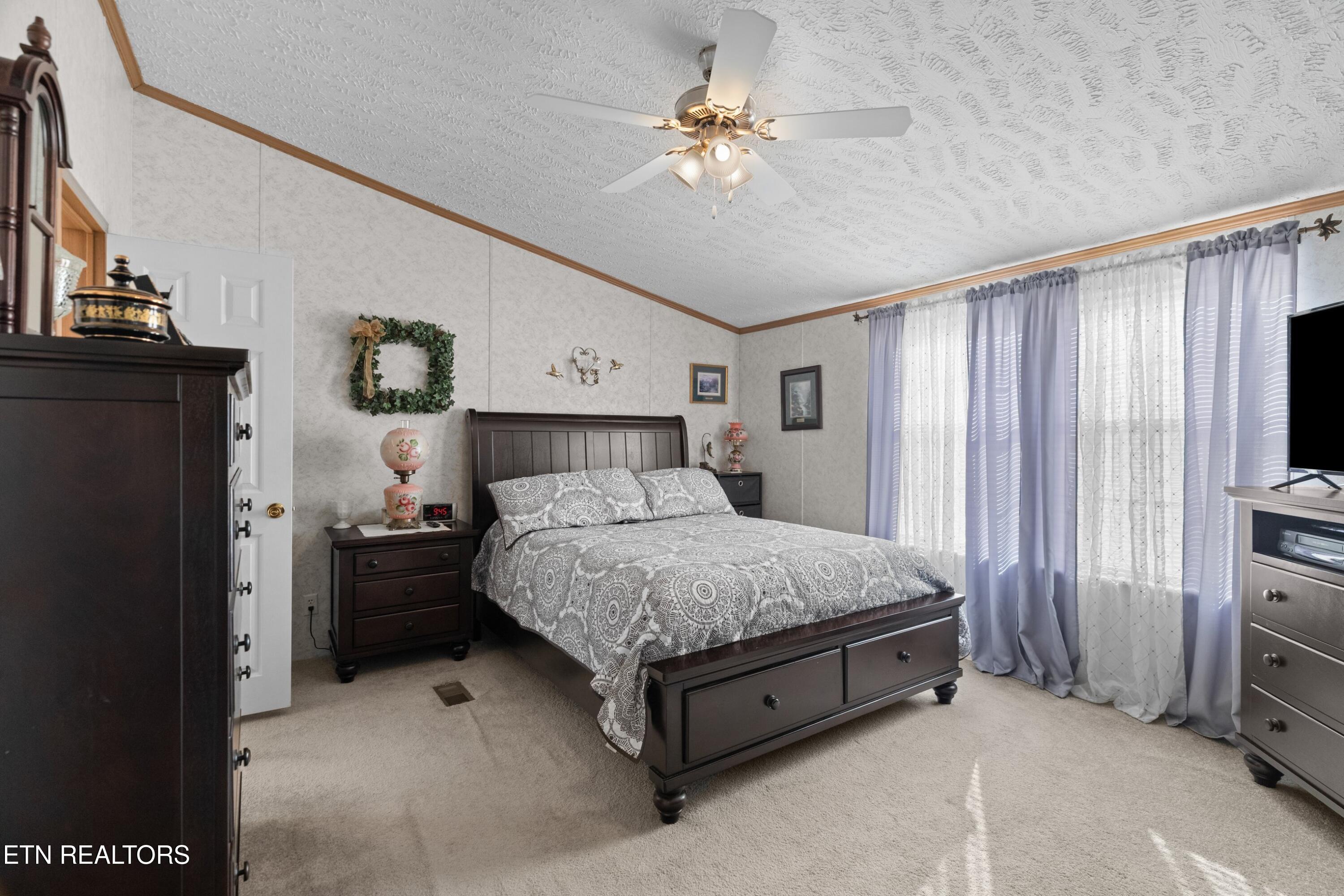 1838 Jr Williams Road Dandridge, TN 37725 - Photo 11 of 30 013-1838JuniorWilliamsRoad-Dandridge-TN-