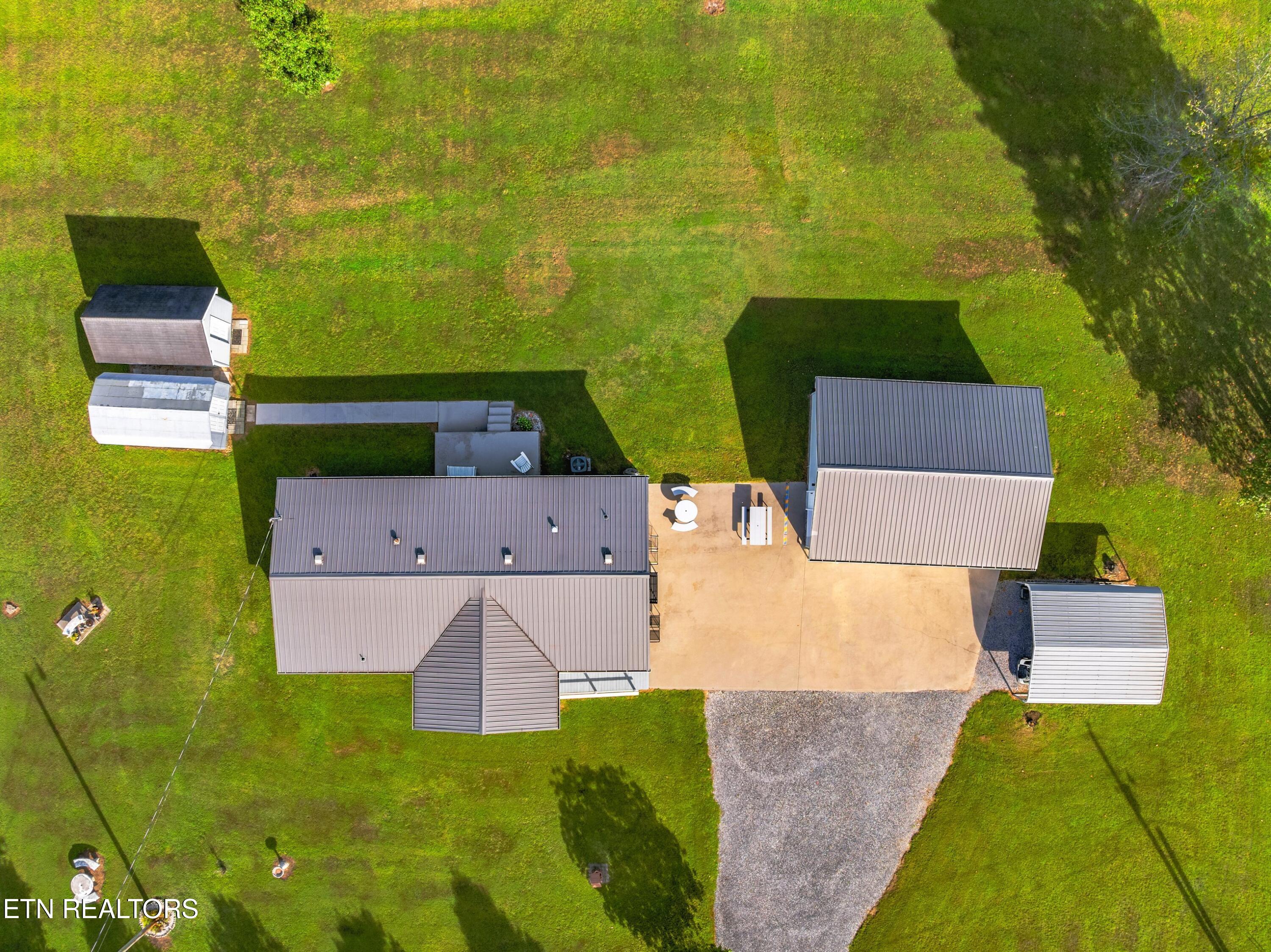 1838 Jr Williams Road Dandridge, TN 37725 - Photo 28 of 30 029-1838JuniorWilliamsRoad-Dandridge-TN-