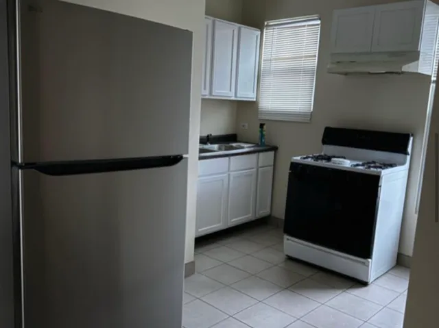 $2,000 | 1 South Cagwin Avenue, Unit 1, Joliet, IL 60436