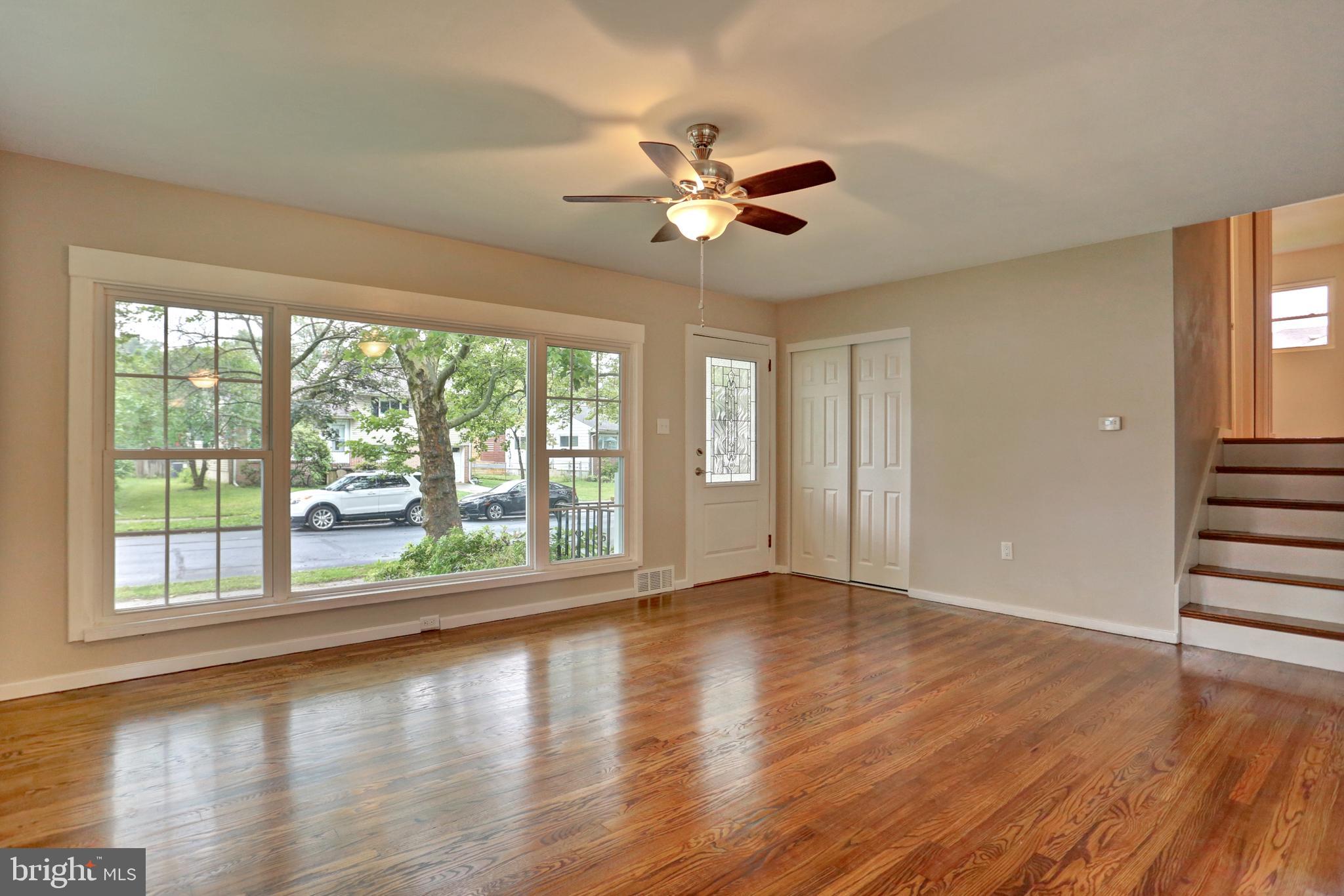 1017 Swarthmore Road New Cumberland, PA 17070 - Photo 14 of 32 Living room