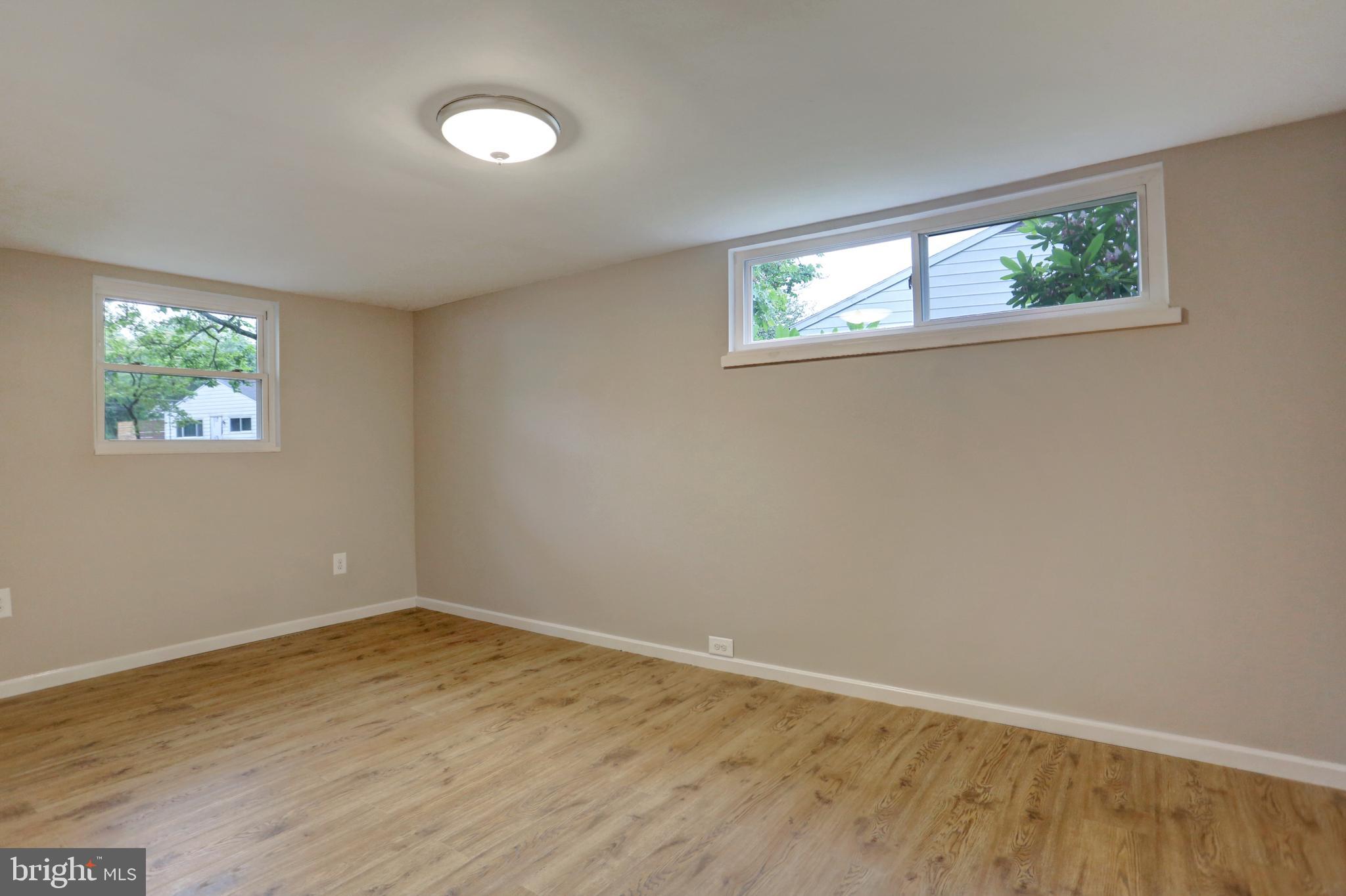1017 Swarthmore Road New Cumberland, PA 17070 - Photo 19 of 32 Master suite