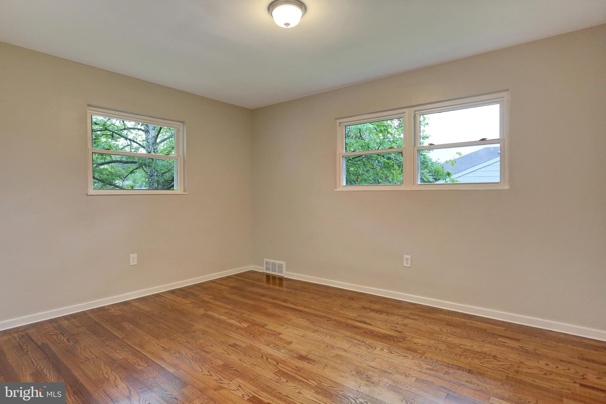 1017 Swarthmore Road New Cumberland, PA 17070 - Photo 25 of 32 Bedroom 2