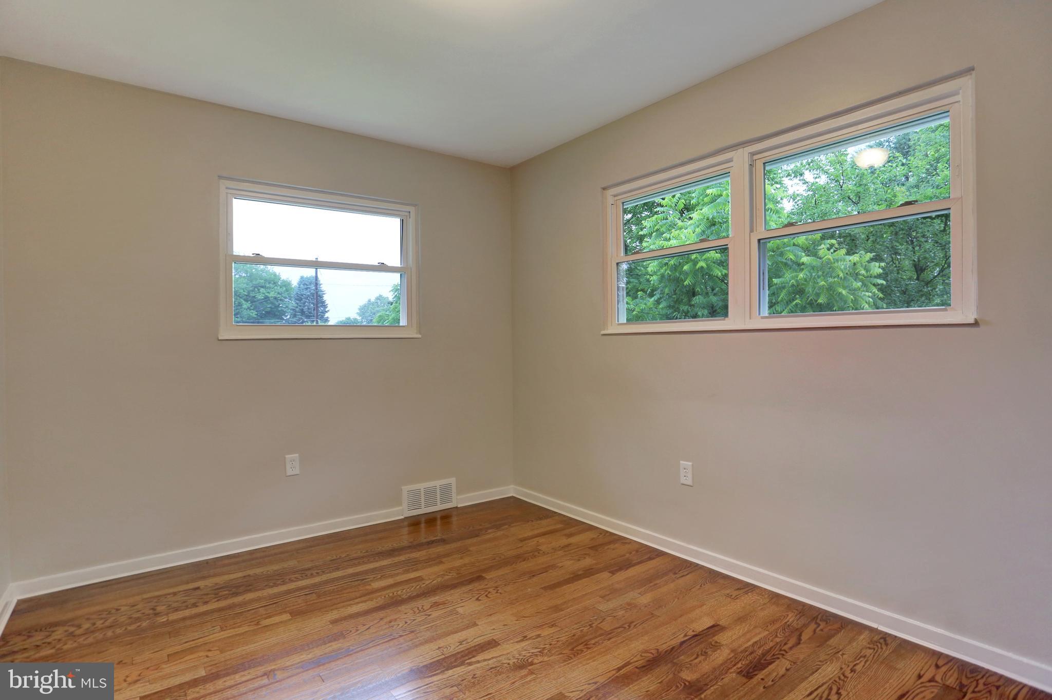 1017 Swarthmore Road New Cumberland, PA 17070 - Photo 26 of 32 Bedroom 3