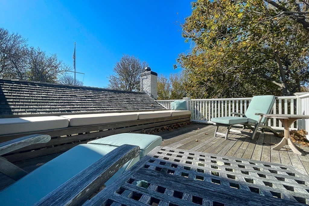 363 Jerusalem Road Cohasset, MA 02025 - Photo 32 of 42 a view of balcony with wooden floor