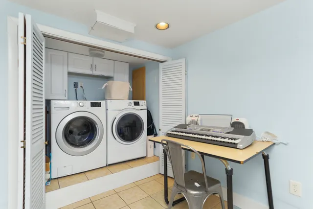 $565,000 | 101 Soundview Avenue, Fairfield, CT 06825