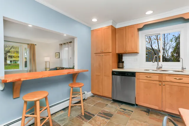 $565,000 | 101 Soundview Avenue, Fairfield, CT 06825