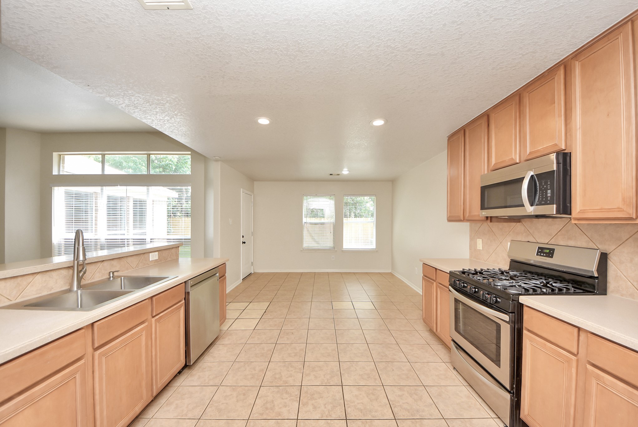 20810 Dappled Ridge Way Humble, TX 77338 - Photo 9 of 40