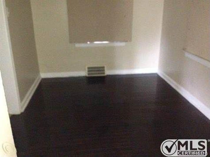 20900 Moross Road Detroit, MI 48236 - Photo 6 of 11