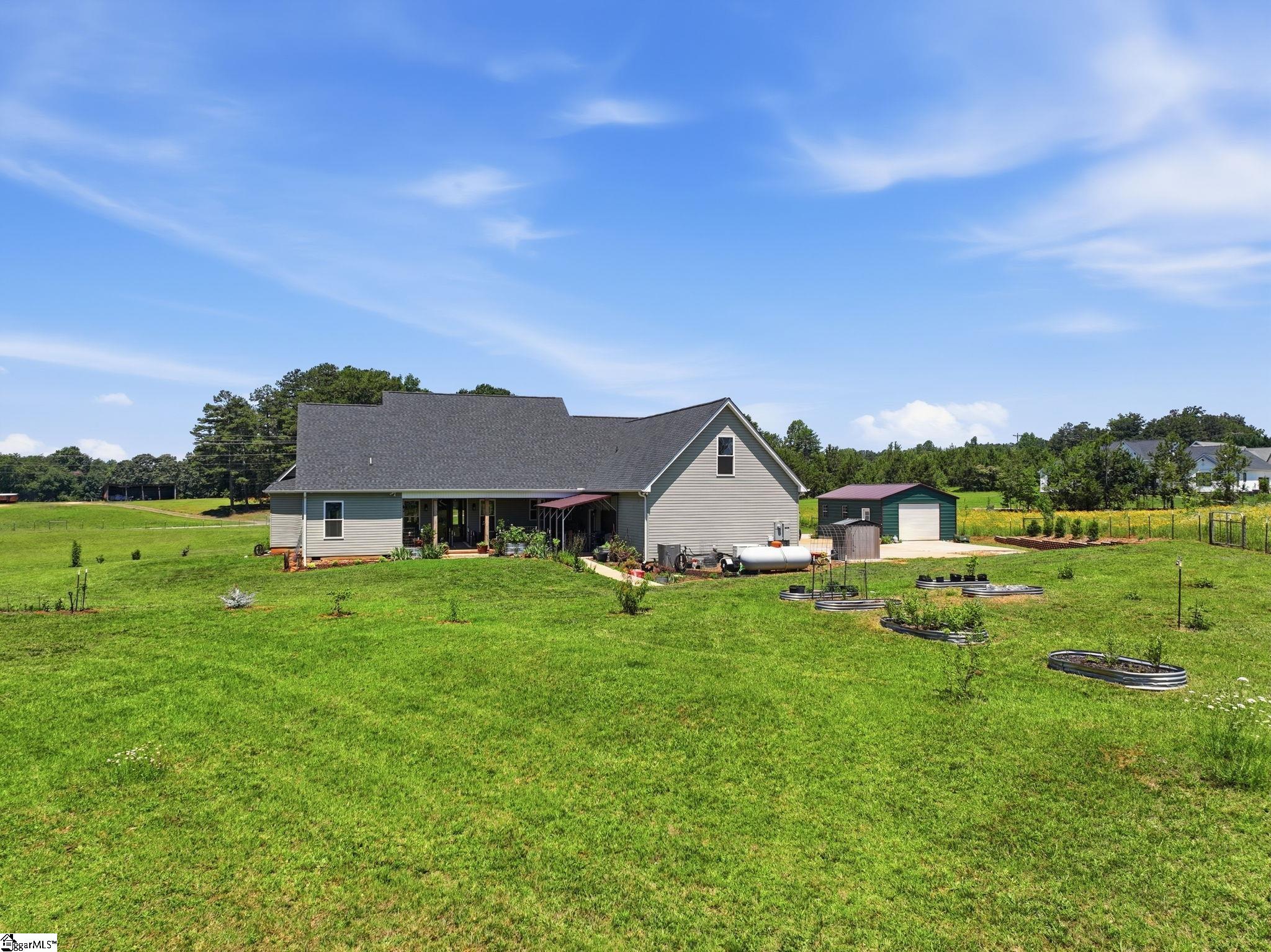 216 Burnt Tanyard Road West Union, SC 29696 - Photo 4 of 49