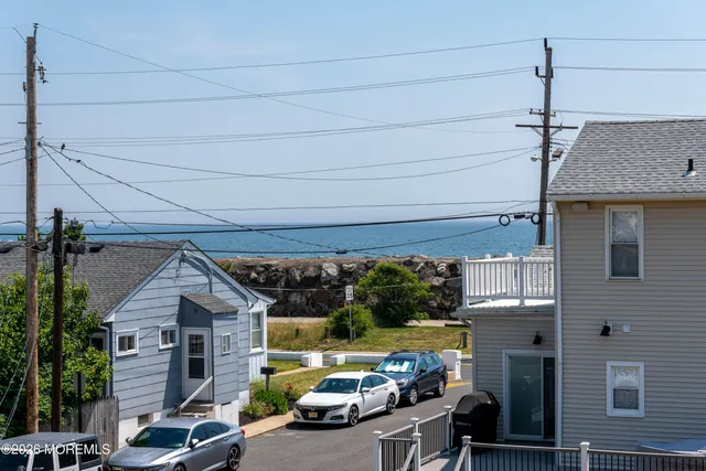 $2,750 | 2 Via Ripa, Unit 2, Sea Bright, NJ 07760