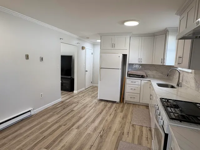 $3,200 | 61-63 Pelham Street, Unit 61, Methuen, MA 01844