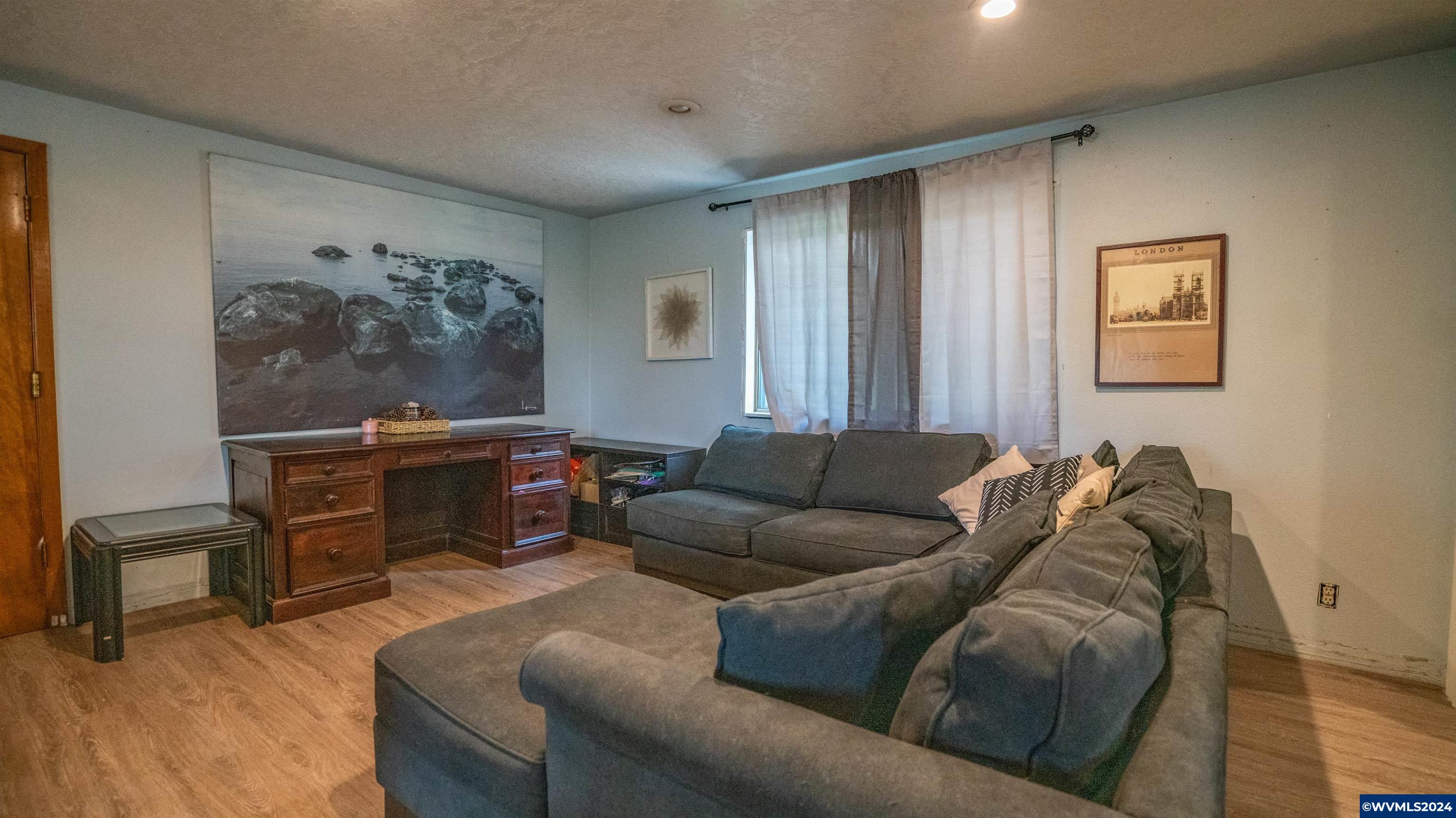 2992 Doaks Ferry Road Northwest Salem, OR 97304 - Photo 19 of 41 Gallery Image 19