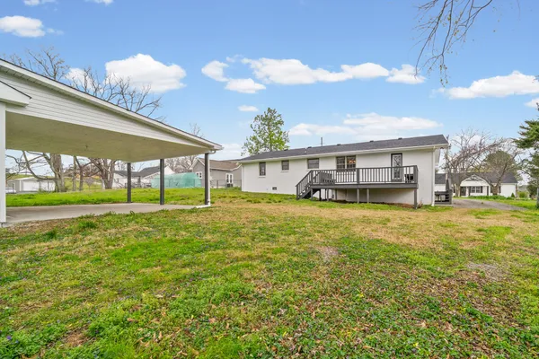 $299,900 | 206 Maple Street, Adams, TN 37010