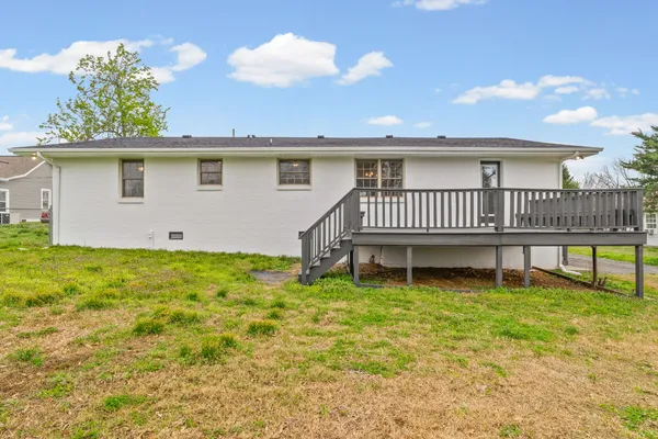 $299,900 | 206 Maple Street, Adams, TN 37010