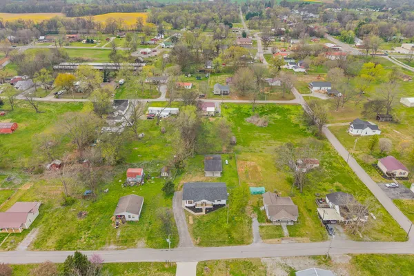 $299,900 | 206 Maple Street, Adams, TN 37010