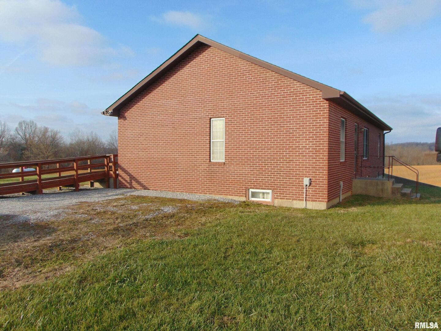 44 Budd Road Alto Pass, IL 62905 - Photo 4 of 21