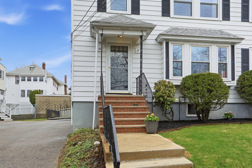 17-19 Wiley Road Belmont, MA 02478 - Photo 3 of 40 Gallery Image 3