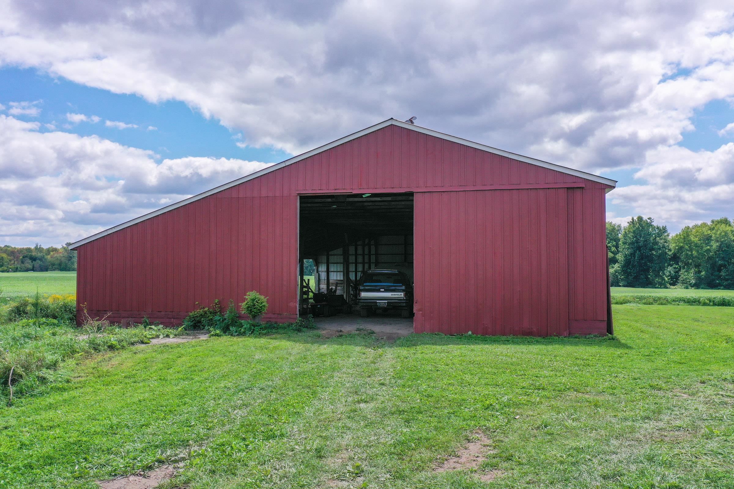 10007 Rolston Road Byron, MI 48418 - Photo 12 of 49