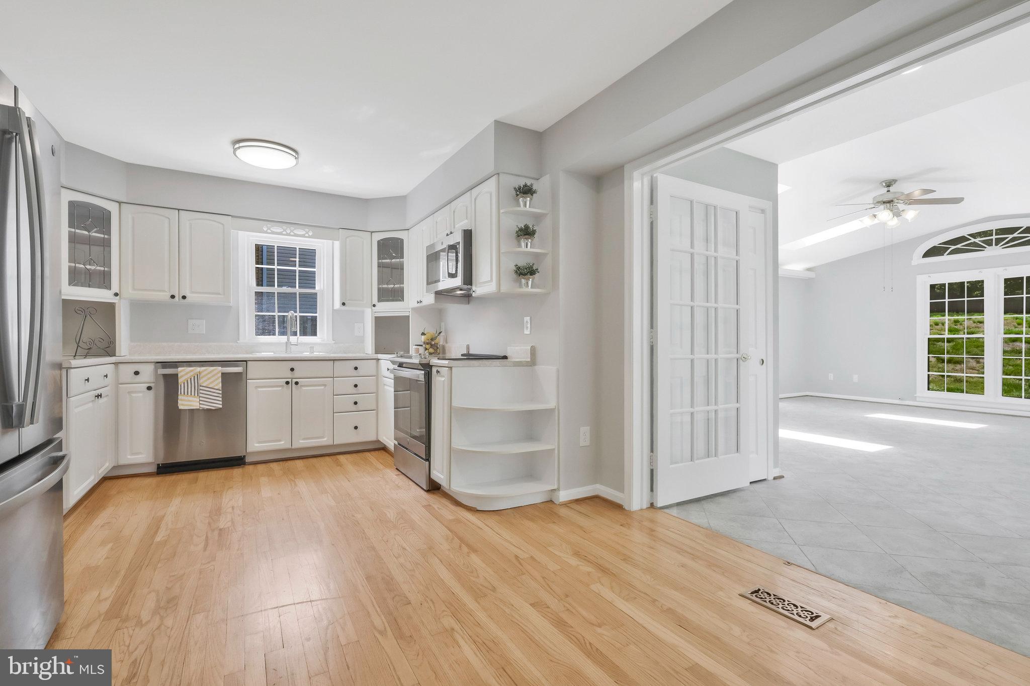 8606 Nanlee Drive Springfield, VA 22152 - Photo 15 of 70