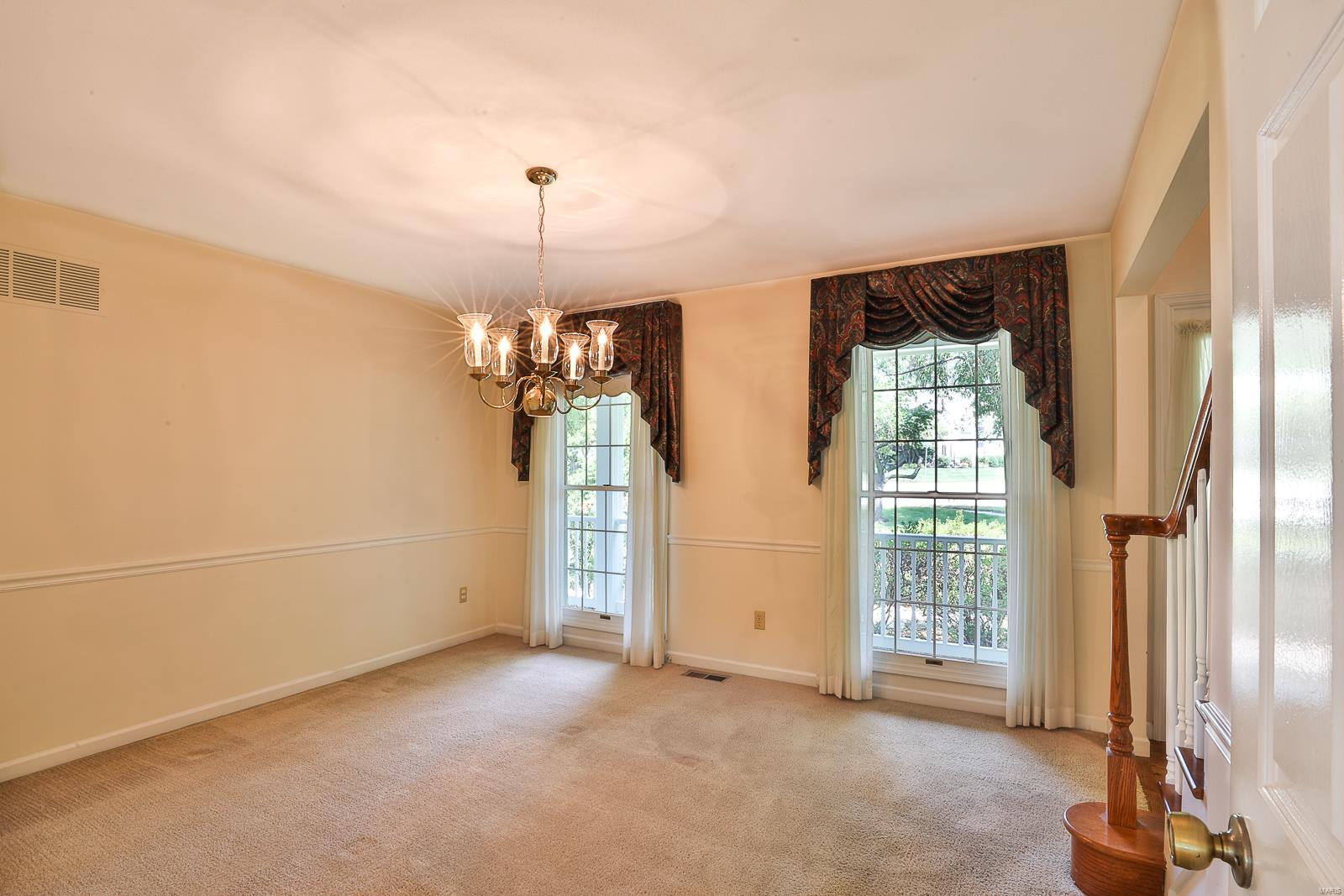 1902 Grayson Ridge Court Chesterfield, MO 63017 - Photo 14 of 37 Gallery Image 14