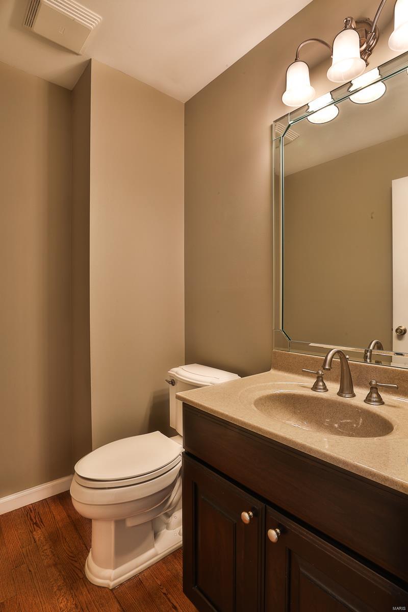 1902 Grayson Ridge Court Chesterfield, MO 63017 - Photo 17 of 37 Gallery Image 17