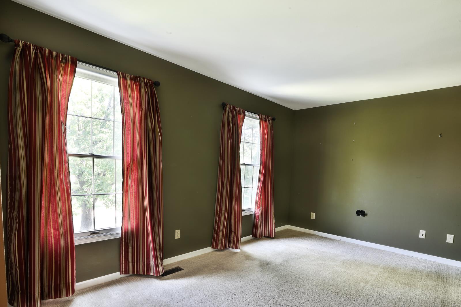 1902 Grayson Ridge Court Chesterfield, MO 63017 - Photo 27 of 37 Gallery Image 27