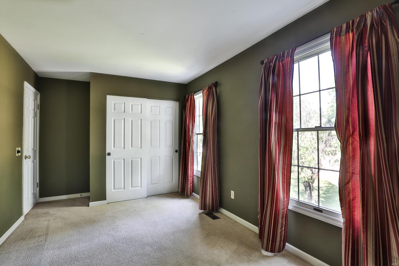 1902 Grayson Ridge Court Chesterfield, MO 63017 - Photo 28 of 37 Gallery Image 28