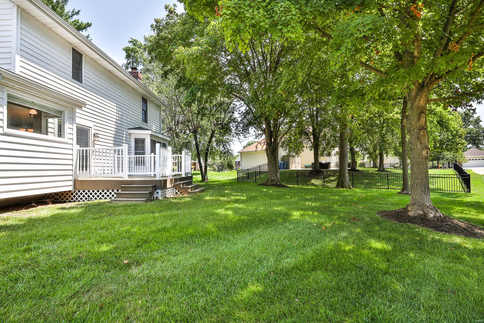 1902 Grayson Ridge Court Chesterfield, MO 63017 - Photo 33 of 37 Gallery Image 33