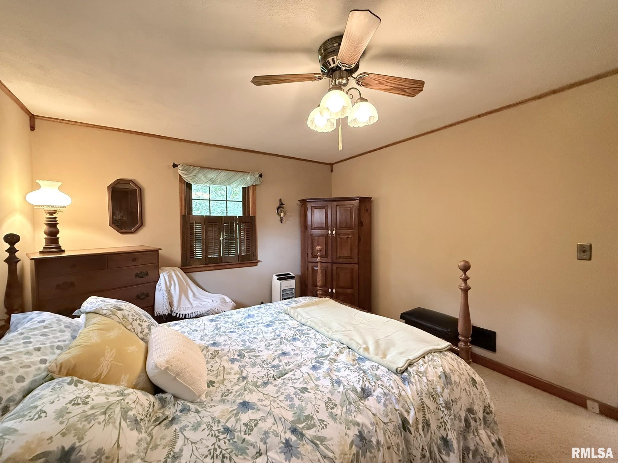 109 South State Street Henderson, IL 61439 - Photo 31 of 38