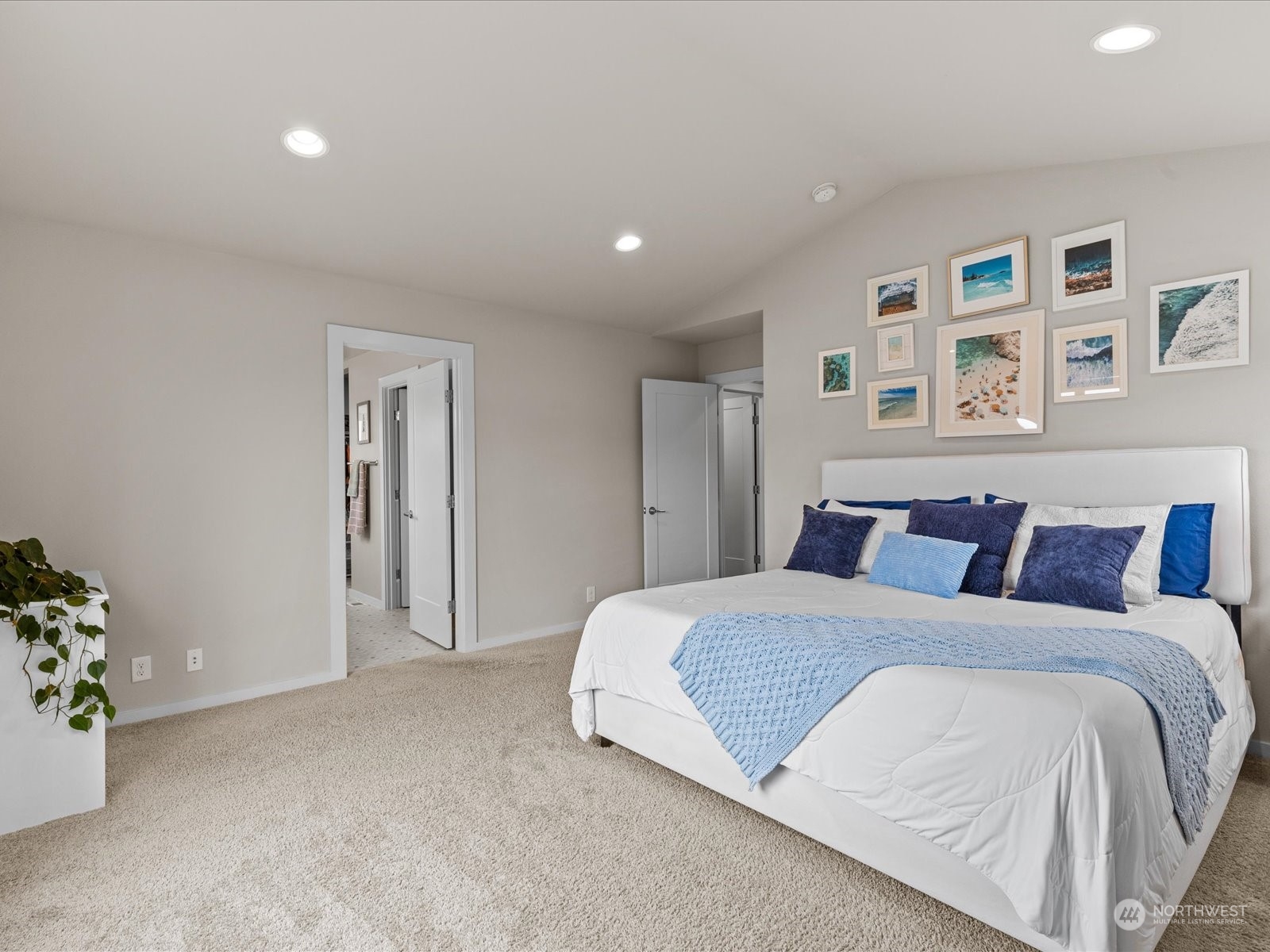 217 Southwest 96th Lane Seattle, WA 98106 - Photo 26 of 40 Gallery Image 26