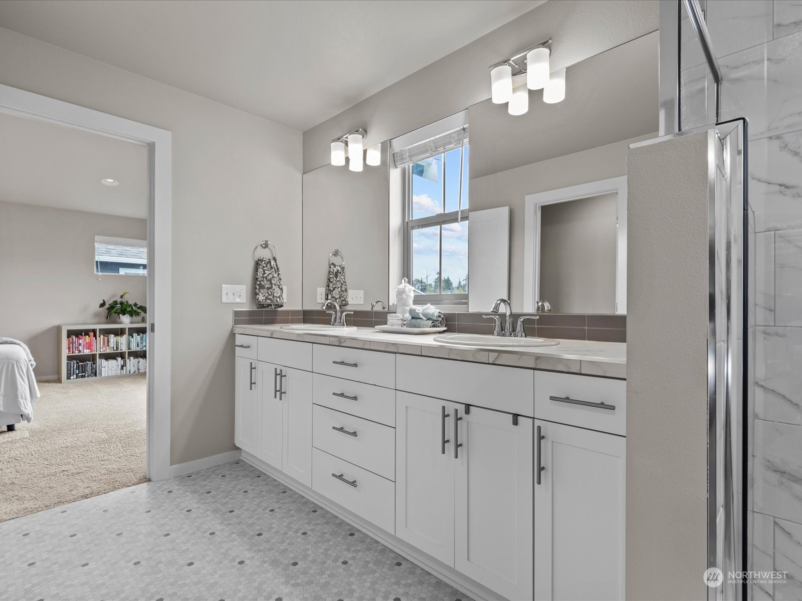 217 Southwest 96th Lane Seattle, WA 98106 - Photo 28 of 40 Gallery Image 28