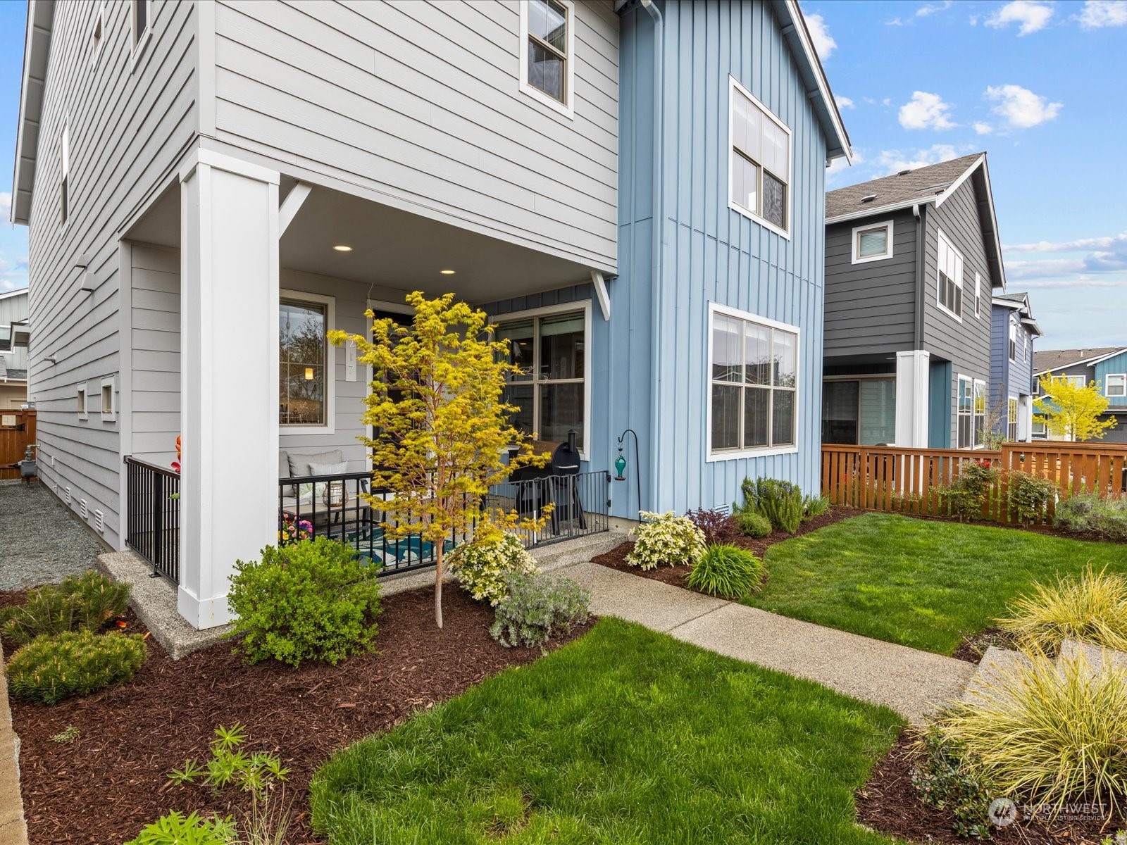 217 Southwest 96th Lane Seattle, WA 98106 - Photo 32 of 40 Gallery Image 32