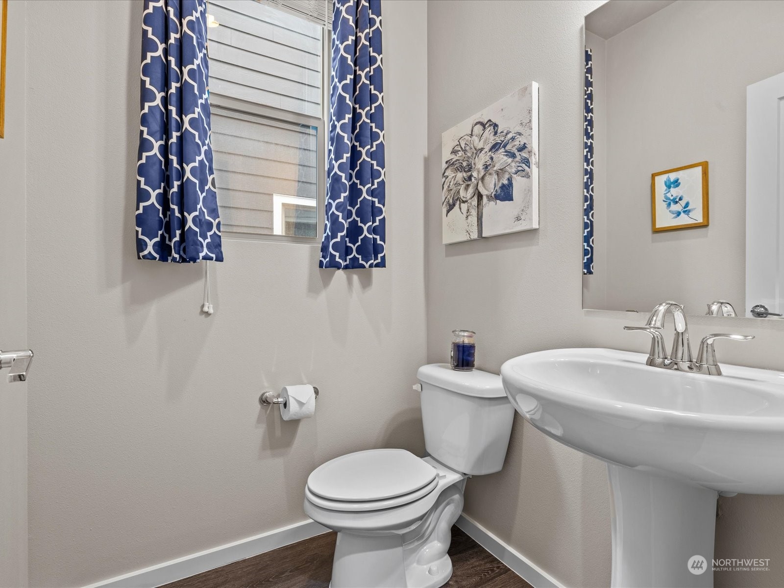 217 Southwest 96th Lane Seattle, WA 98106 - Photo 6 of 40 Gallery Image 6