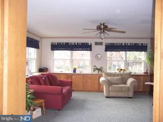 508 Fox Road Glenside, PA 19038 - Photo 4 of 6 Gallery Image 4