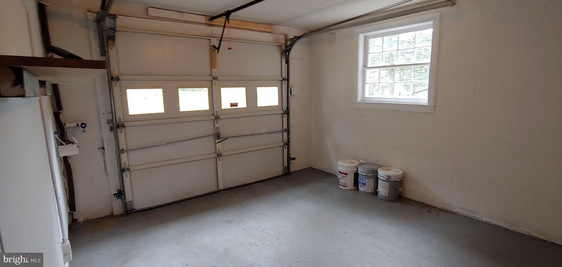 18333 Sharon Road Triangle, VA 22172 - Photo 2 of 15 Gallery Image 2