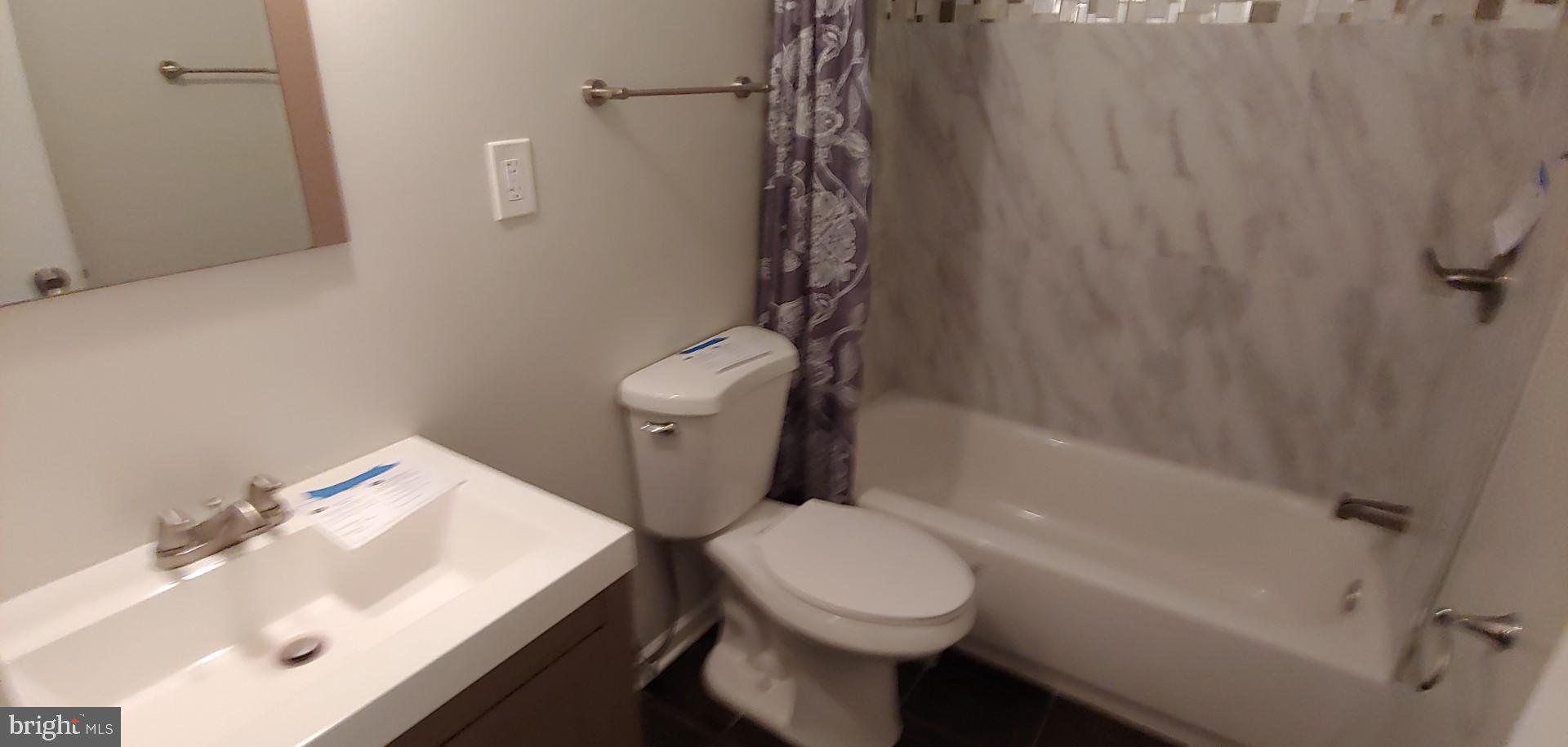 18333 Sharon Road Triangle, VA 22172 - Photo 8 of 15 Gallery Image 8