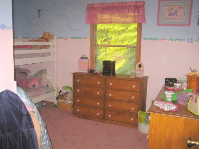 8282 Panhandle Road Southeast Newark, OH 43056 - Photo 7 of 11