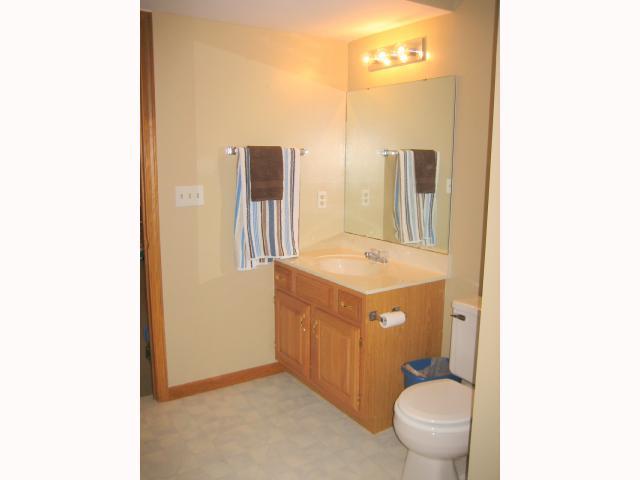 8282 Panhandle Road Southeast Newark, OH 43056 - Photo 8 of 11