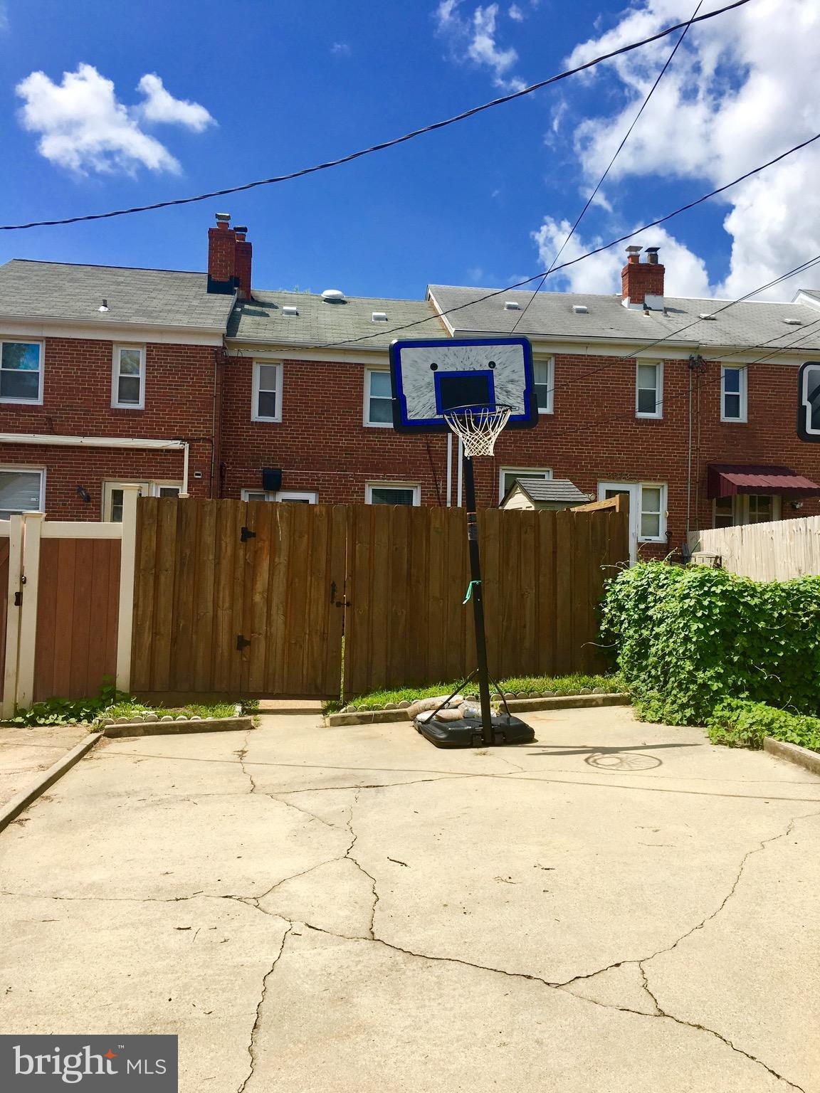 8531 Water Oak Road Baltimore, MD 21234 - Photo 11 of 16 Exterior (Rear)