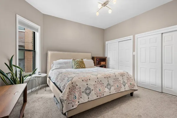 $499,900 | 3909 North Sheridan Road, Unit 3H, Chicago, IL 60613