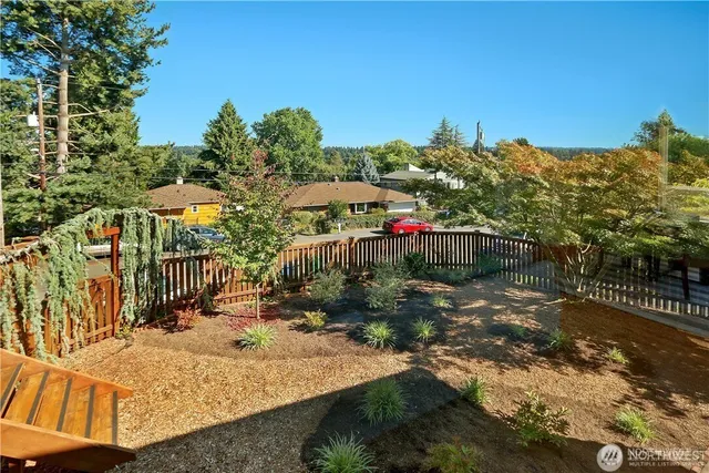 $4,300 | 3215 Northeast 103rd Street, Seattle, WA 98125