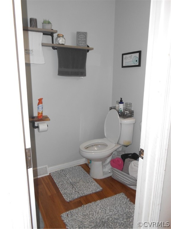 3132 Fielding Road Chester, VA 23831 - Photo 17 of 28 a bathroom with a toilet and a sink